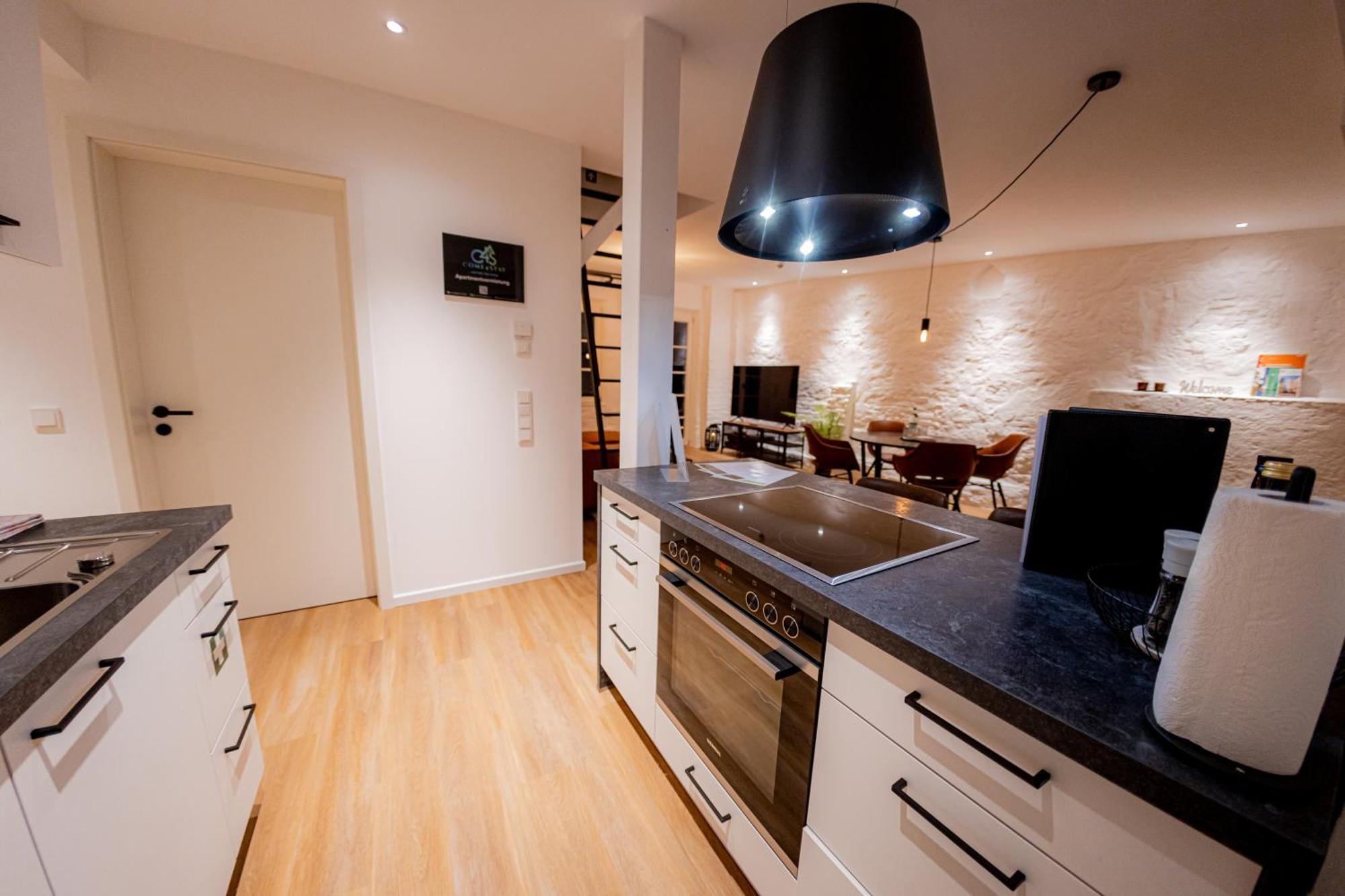 Highlight Am Stadtplatz Muehldorf - C4S Come4Stay - 2 Zimmer Wohnung I Bis Zu 5 Gaeste Zimmer foto
